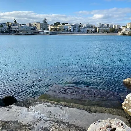 Deluxe Yellow Sea Balconies Bed & Breakfast Otranto